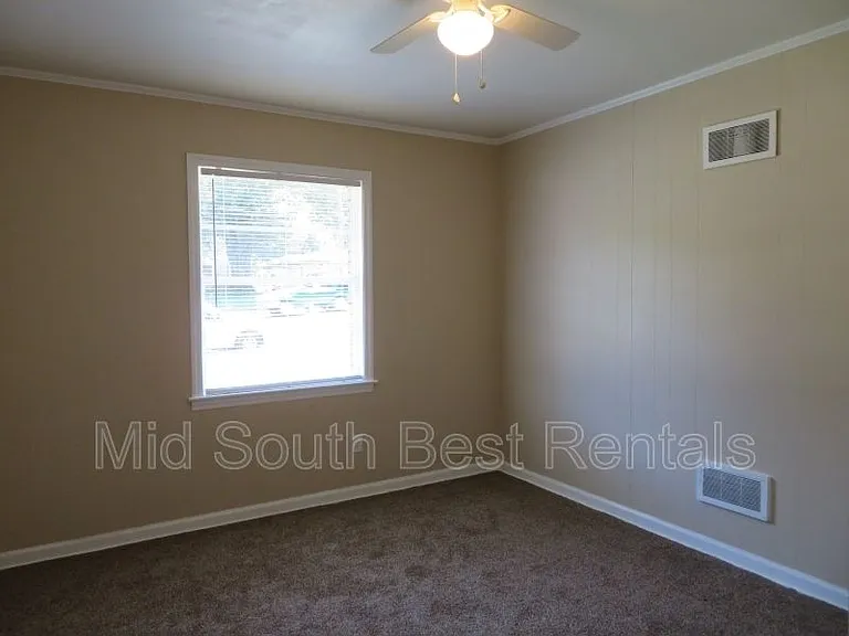 2328 Saint Elmo Ave — Photo 7