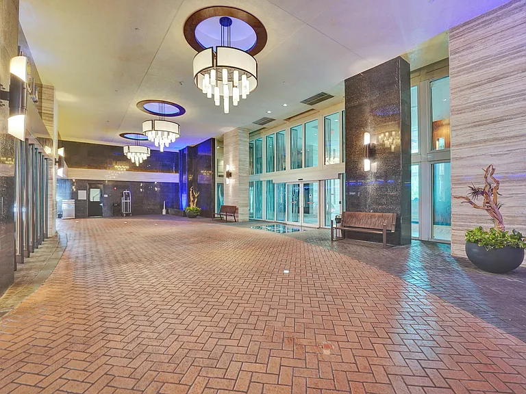 101 S Fort Lauderdale Beach Blvd #1107 — Photo 37