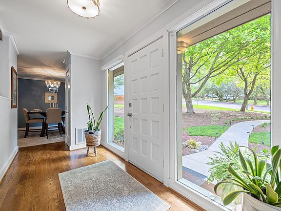 4th image of 6501 Rainbow Ct