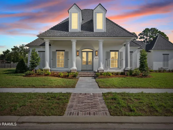 303 Ivy Cottage Dr, Youngsville, LA 70592