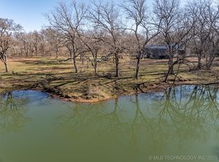 0 E Broadway St, Okemah, OK 74859