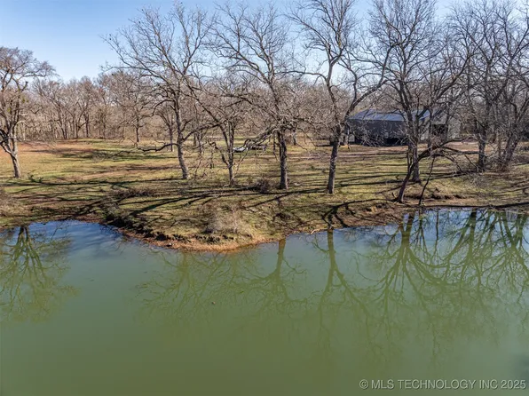0 E Broadway St, Okemah, OK 74859