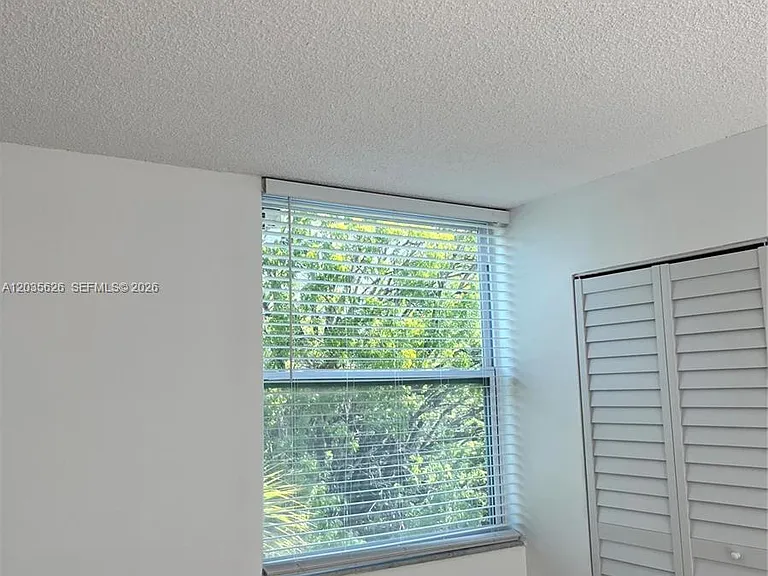 802 NW 87th Ave #321 — Photo 27