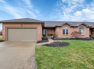 4821 Cypress Grove Ct, Groveport, OH 43125