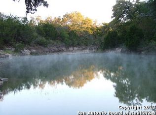 15B Fm 1621, Comfort, TX 78013