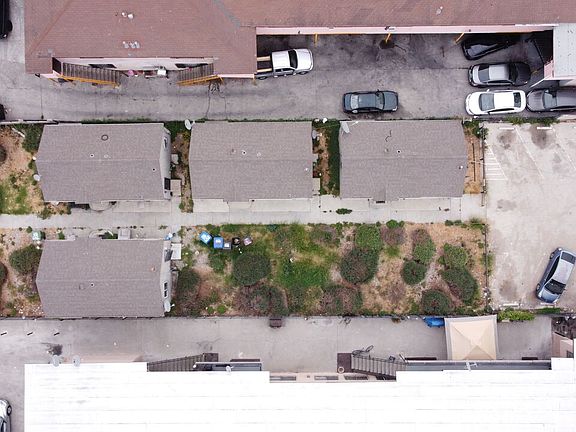 4th image of 636 W 81st St