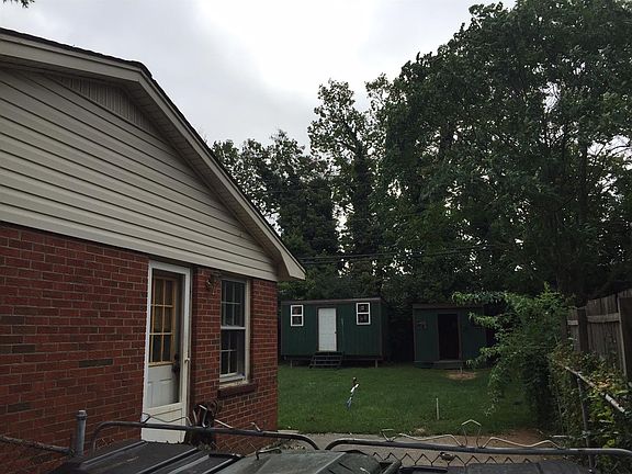 3rd image of 2461 Butternut Hill Ct