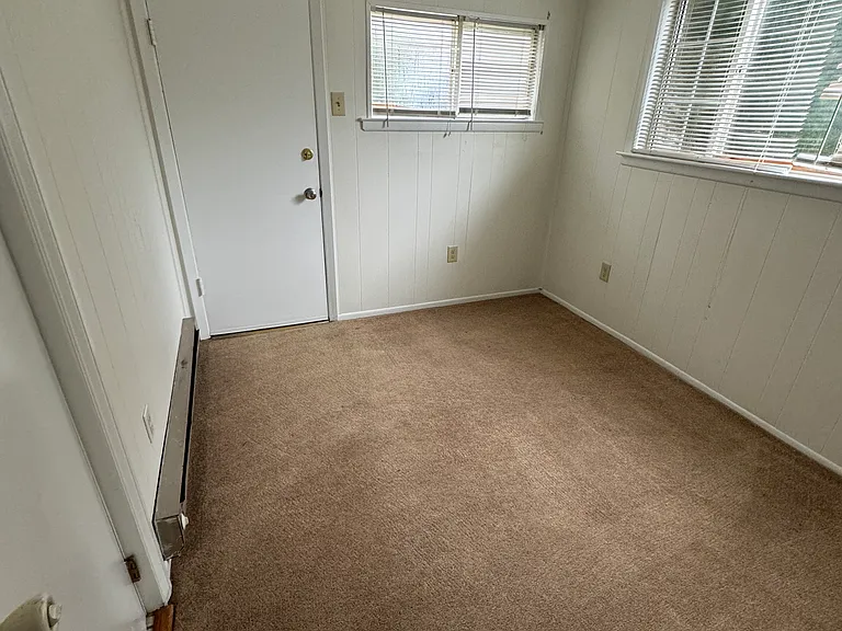 813 E Glenside Ave — Photo 6