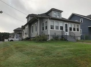 117 Maple St, Agawam, MA 01001