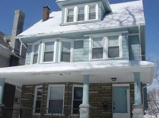 10209 Columbia Ave, Cleveland, OH