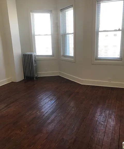 833 Powers St — Photo 12