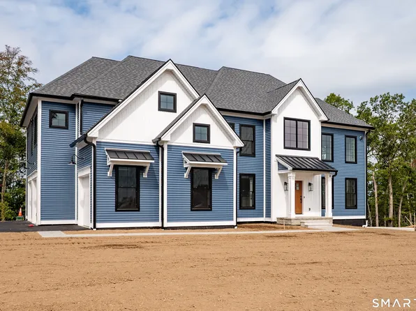 6 Pumpkin Grove, East Lyme, CT 06333