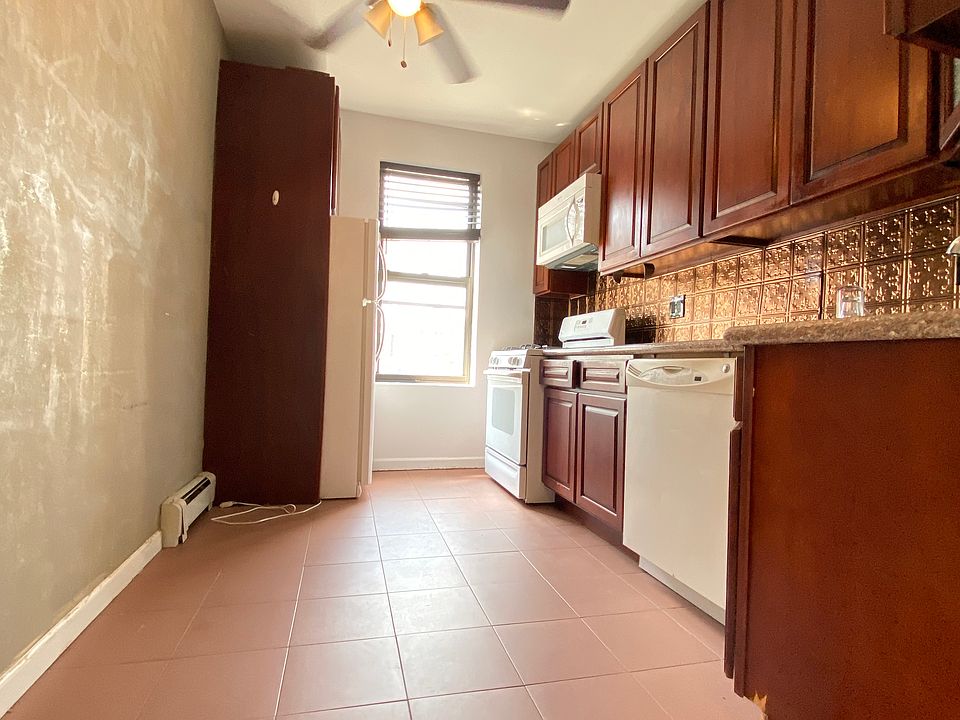 1st image of 7518 13th Ave #2