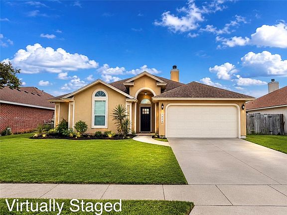 2nd image of 7006 Presidio Dr