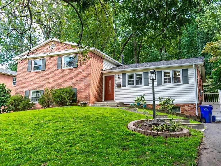 6602 Tusculum Rd — Photo 2