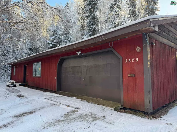 3685 Silverleaf Ave, North Pole, AK 99705