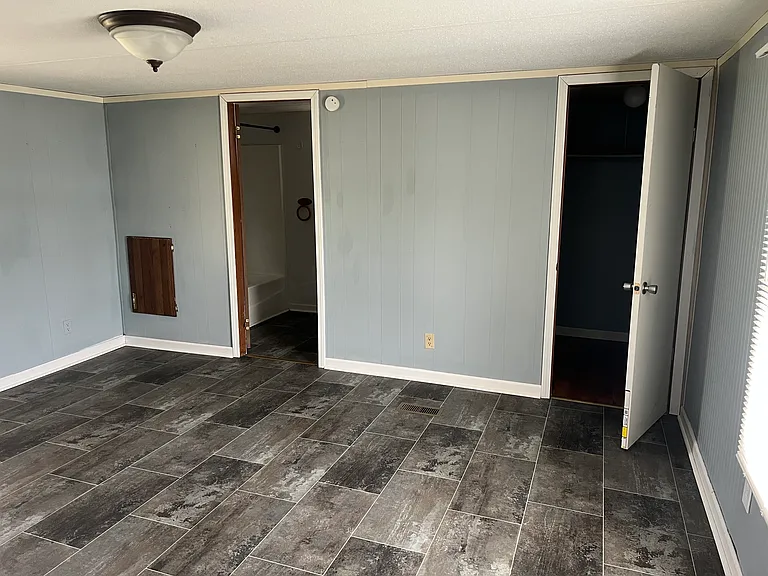 1213 Tommy McGough Rd — Photo 10