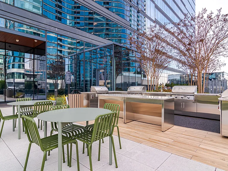 Outdoor Grilling Area at 903 Peachtree Apartments in Atlanta, GA 30309