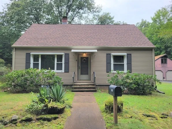 116 County Rd, Southampton, MA 01073