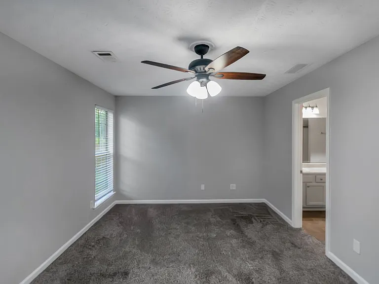 742 White Dove Dr — Photo 33