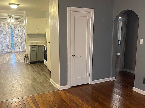 5th image of 505 Barton Ave