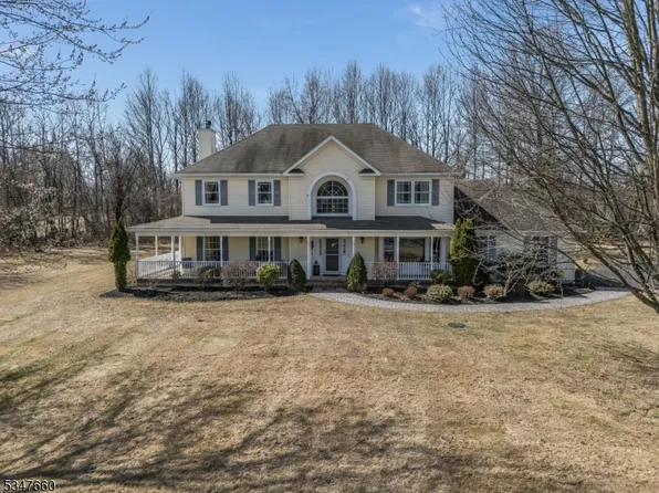 2 Woodhouse Way, Washington Twp., NJ 07882