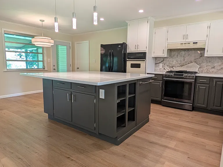 1128 Otello Ave — Photo 4