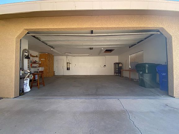 5th image of 14283 Glenview Ct