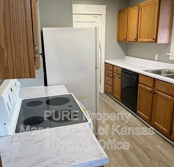 937 SW Jewell Ave — Photo 9