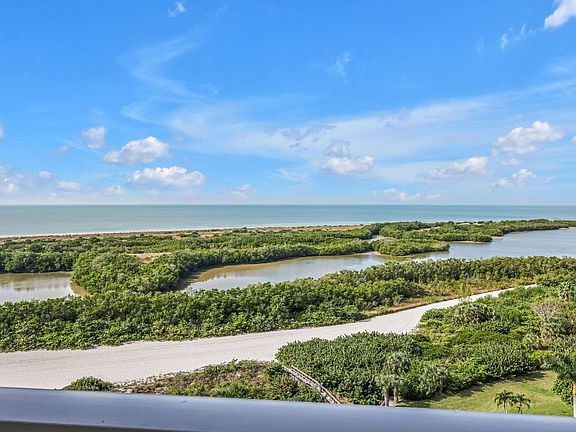 2nd image of 380 Seaview Ct APT 1202