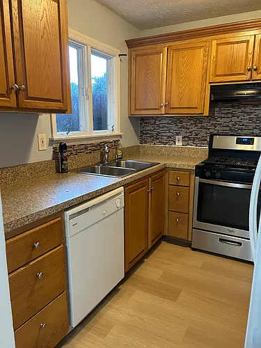 1810 Ashborough Rd SE #J Photo 1