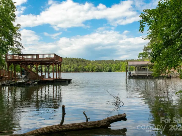 1487 Cordova Dr #249, Connelly Springs, NC 28612
