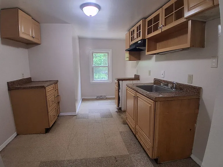 8 Sunset Ln — Photo 10