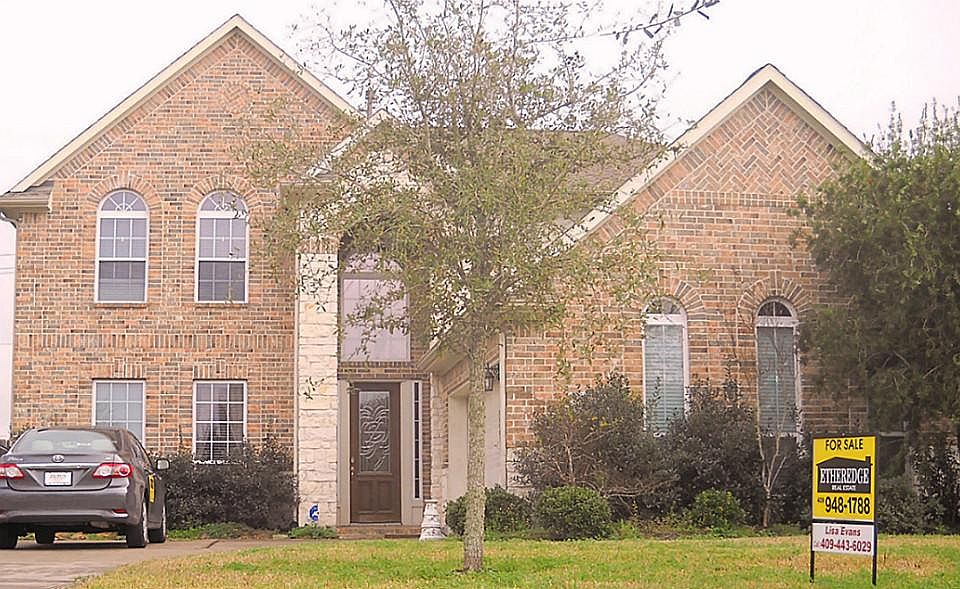 1st image of 409 Reddingwood Ln