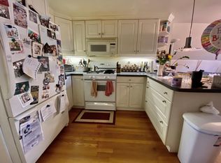 17 Harris St #2, Brookline, MA 02446