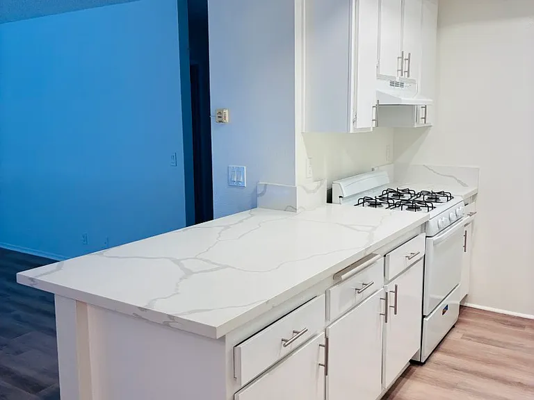 1210 S Sharon Cir #101 — Photo 7