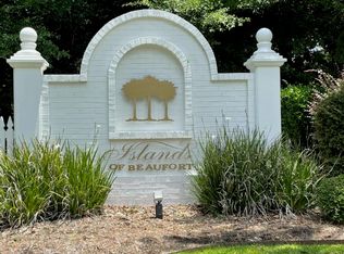408 Islands Ave, Beaufort, SC 29902