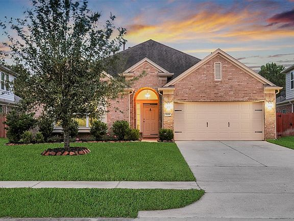 2nd image of 15018 Russet Bend Ln