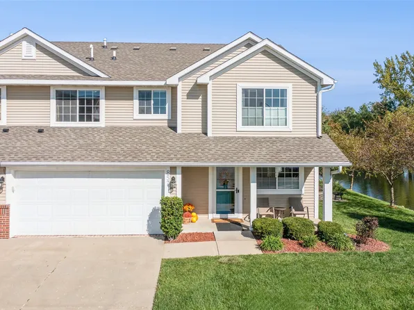 857 SE Lakeview Ln, Waukee, IA 50263