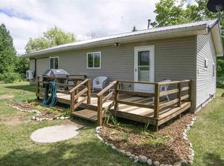 8620 King Rd, Benzonia, MI 49616