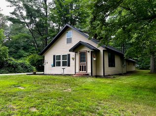 4208 E Pontaluna Rd, Fruitport, MI 49415