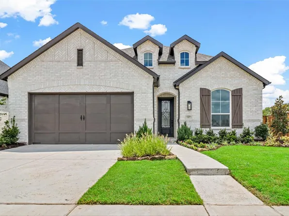 1537 Creekside Dr, Van Alstyne, TX 75495