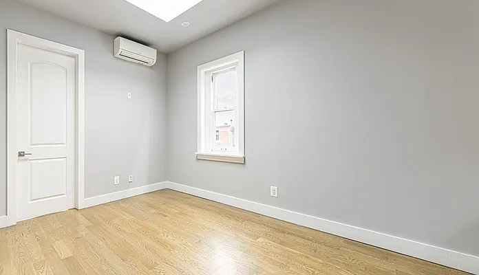 Rented by Bold New York | media 16