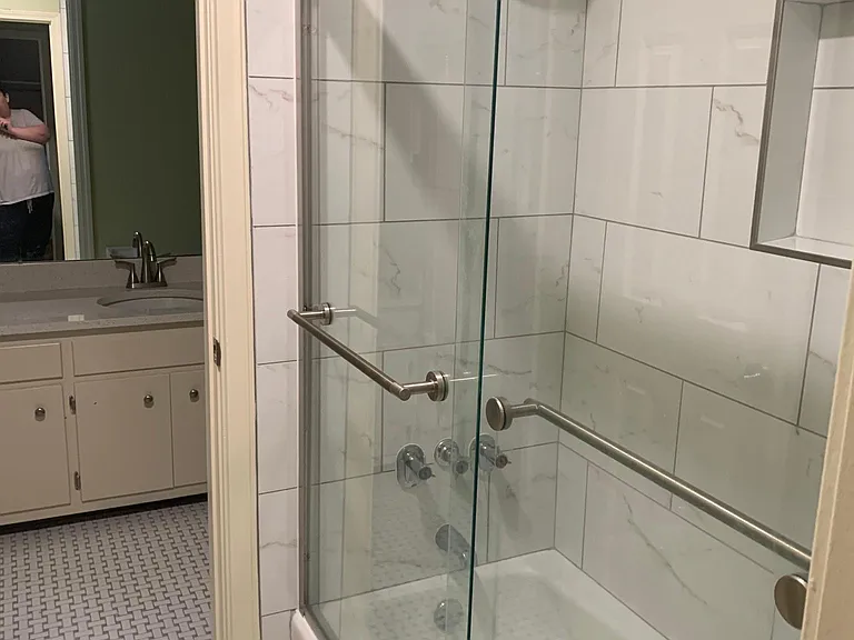 2905 Burch Ave #1 — Photo 38