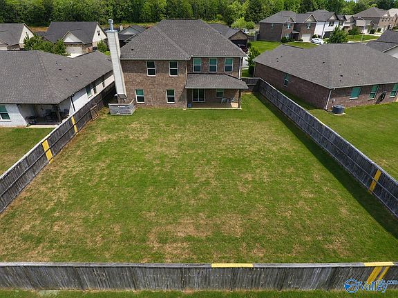 5th image of 119 White Rock Dr