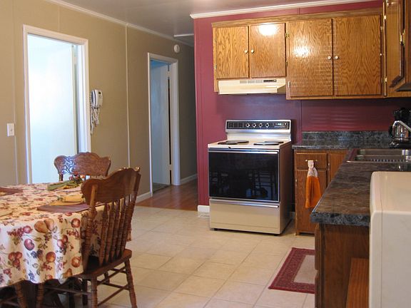 Great kitchen with custom cabinets