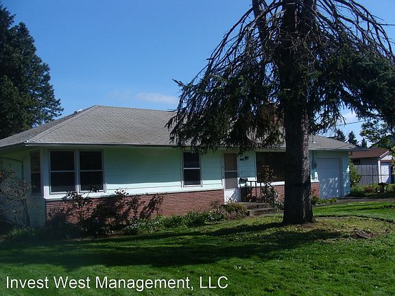 2nd image of 5202 NE 99th St