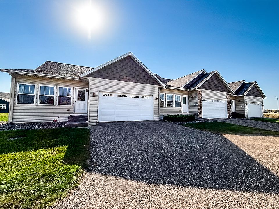 1st image of 958 Parkland Dr