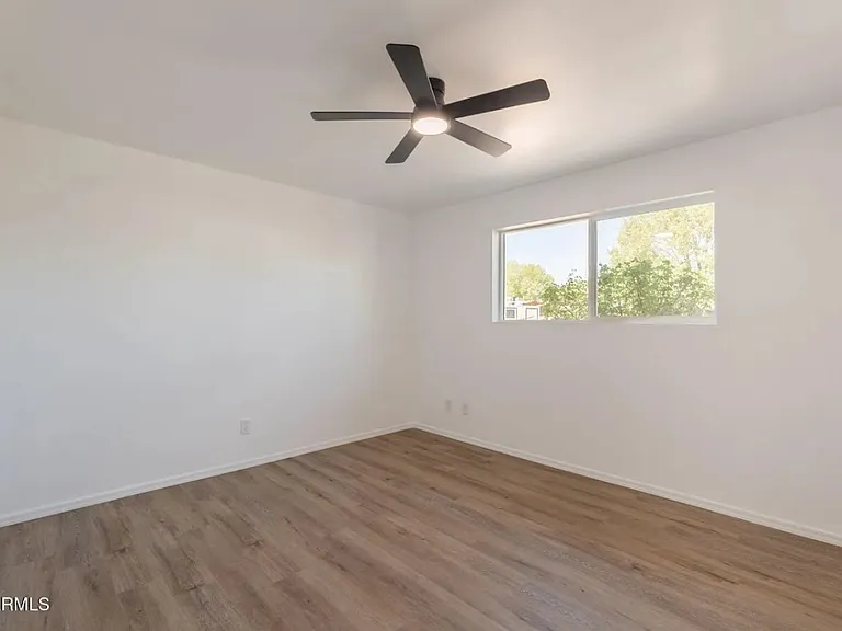 4743 W Shaw Butte Dr — Photo 15