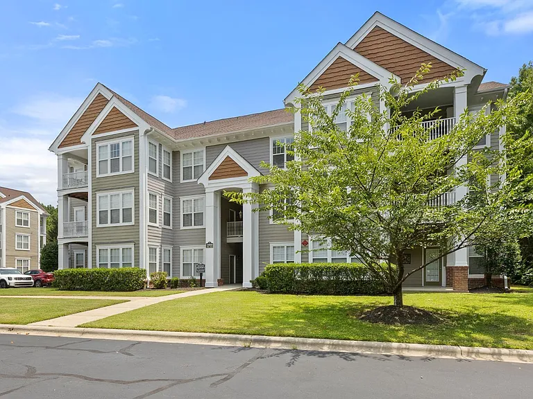 1922 Parkside Village Dr #1922 — Photo 3